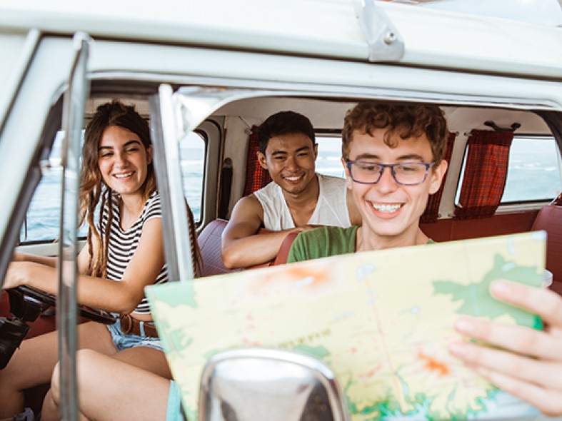 AdobeStock 231952632 Road Trip S 21 29 46 low